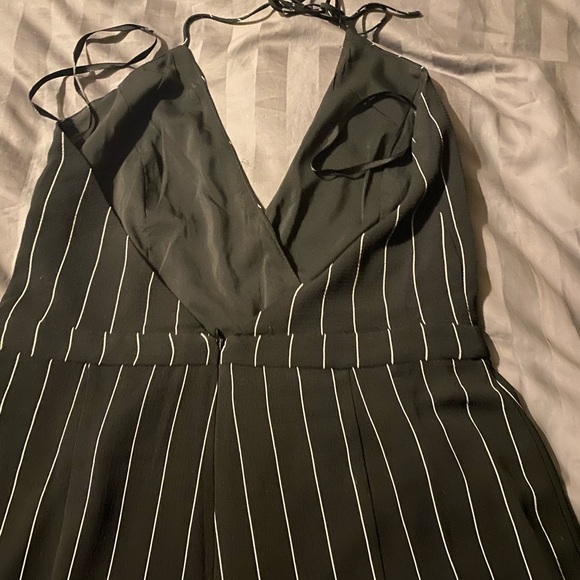 Romper - Picture 4 of 9